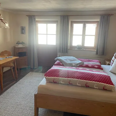 Pension Marianne - Chiemgau Karte Inzell Room photo